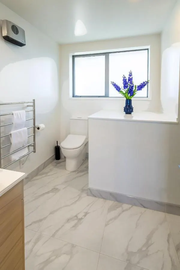 基督城Modern Chic Retreat 2 Bed, 2 Bath: Riccarton公寓 公寓 基督城